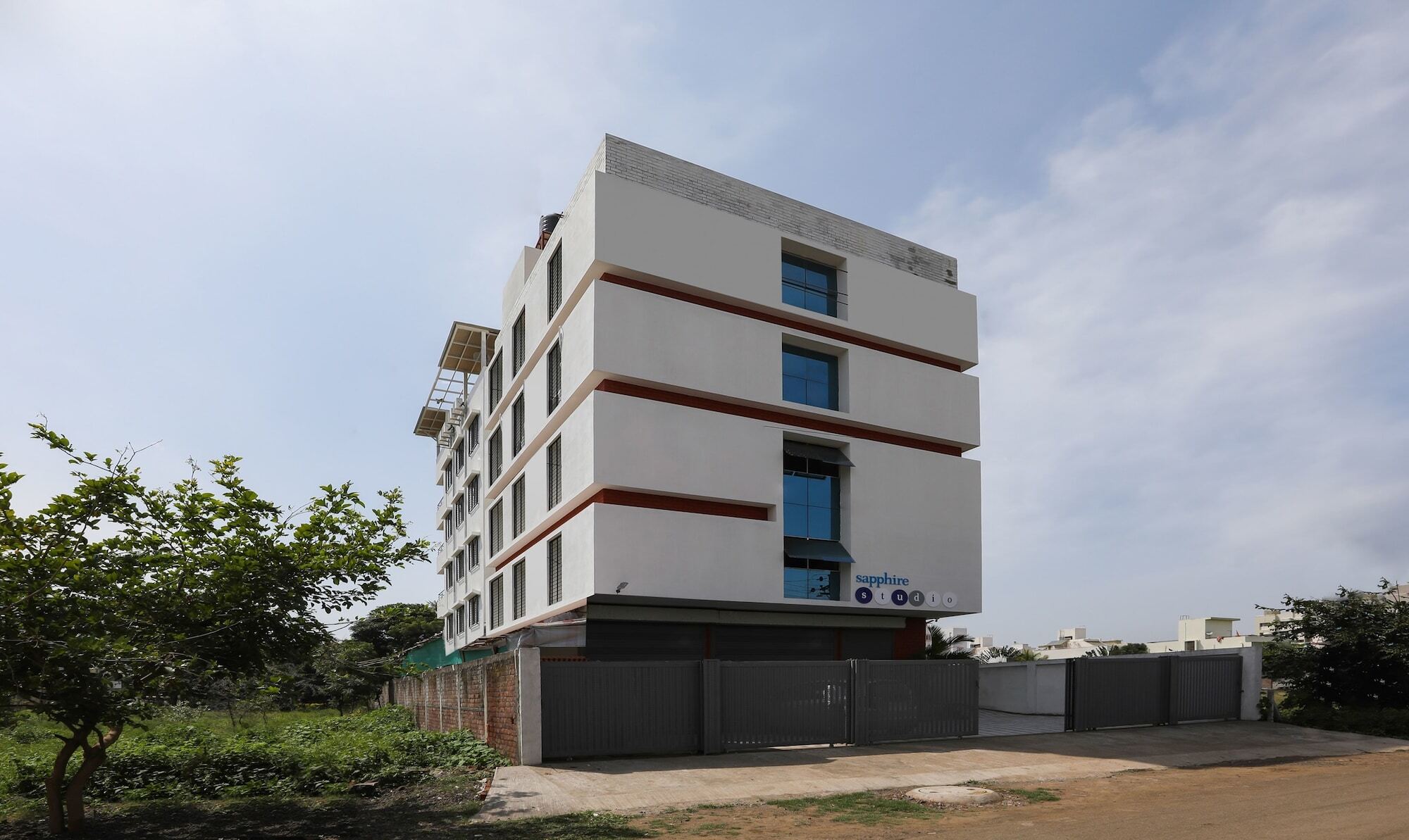 Treebo Sapphire Studio Nashik Exterior photo